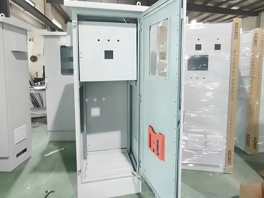 कसरी नेटवर्क क्याबिनेटले तपाईंको आईटी पूर्वाधार सुधार गर्छ?